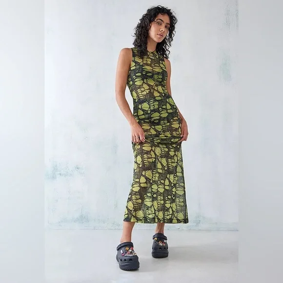 The Ragged Priest Moss Maxi Dress Sleeveless - Picture 1 of 6